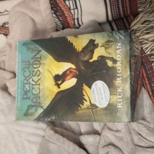 Percy Jackson box set books 1-5 brand new